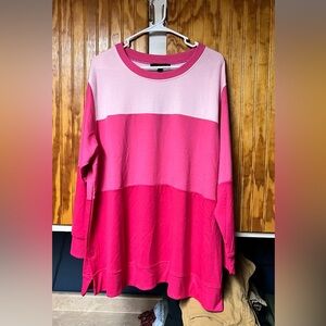 Womens long sleeved tunic size 1XL